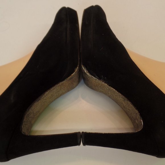 FENDI Made In Italy Black Suede Leather Pumps 4" Heels Sz 9 Timeless Classics - Picture 7 of 11